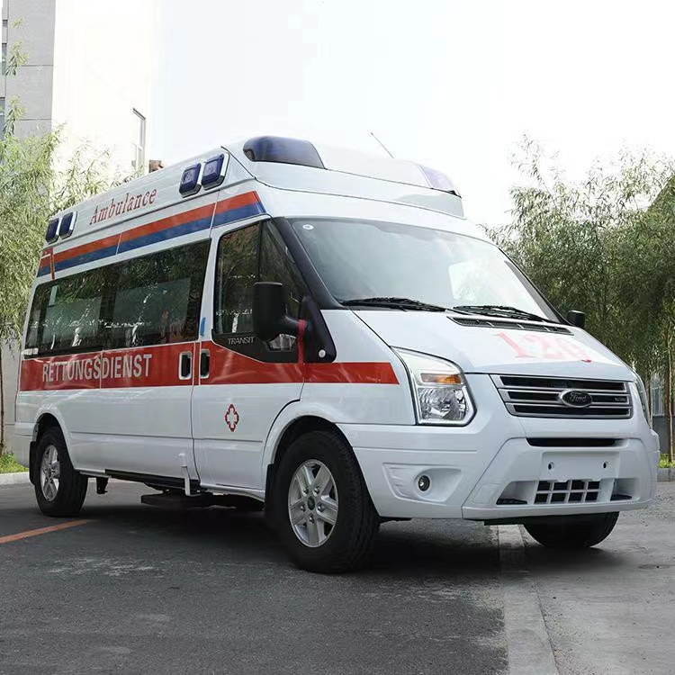 新兴镇行动不便者长途救护车租赁:安全转运的核心注意事项